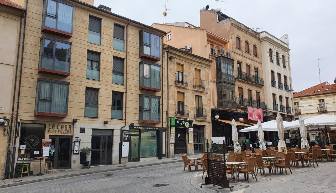 Salamanca Rentals - Apartamento con terraza a 1 minuto de la Plaza Mayor Exterior foto